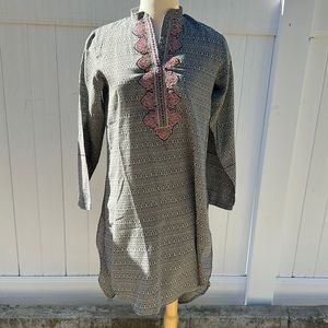 Pakistani CHINYERE grey embroidered Kurta